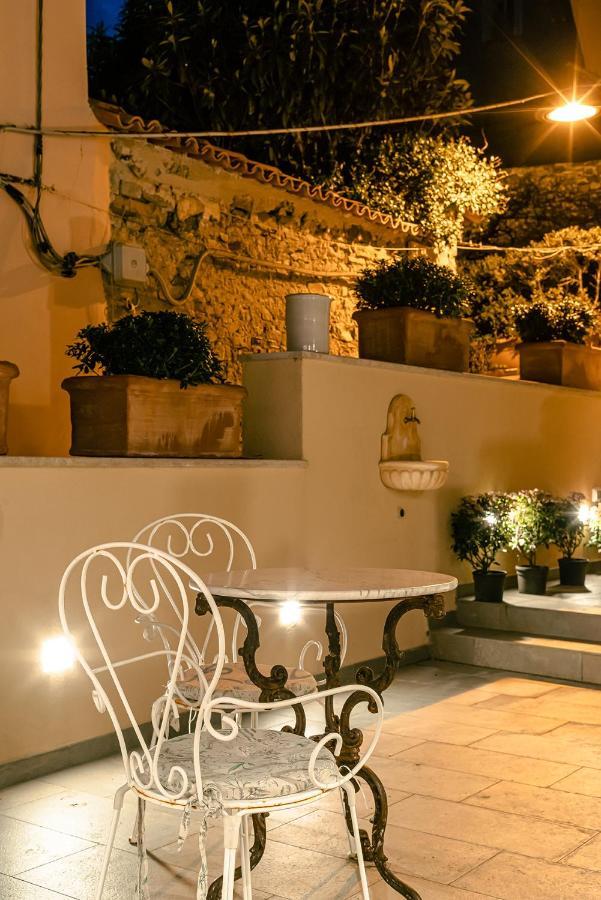 De Gulia Charme And Relax Bed & Breakfast Castellabate Eksteriør bilde