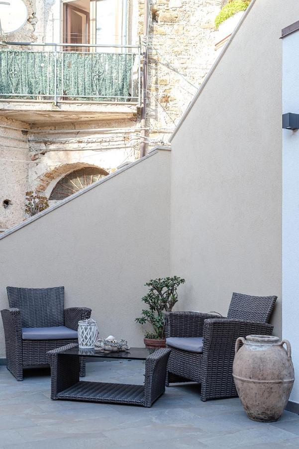 De Gulia Charme And Relax Bed & Breakfast Castellabate Eksteriør bilde
